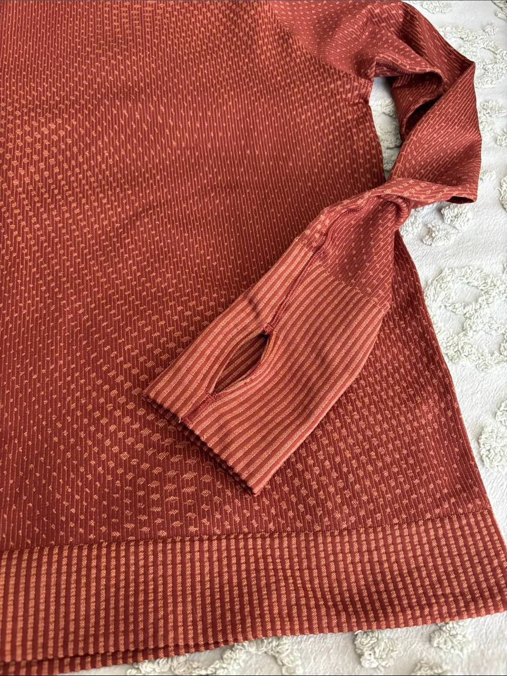 lululemon athletica Women's Rest Less Activewear Shirt Desert Sun / Date Brown